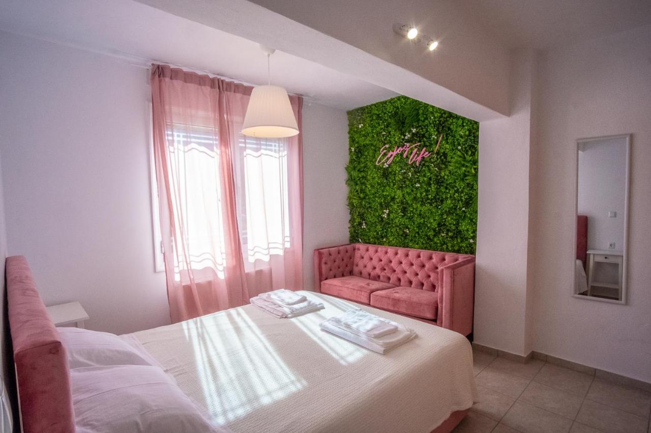 Remvi Guest House Pramanta Esterno foto