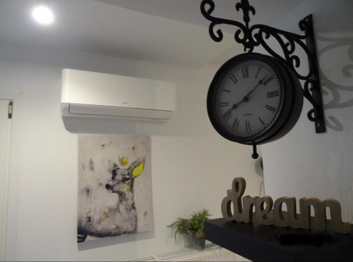 Remvi Guest House Pramanta Esterno foto